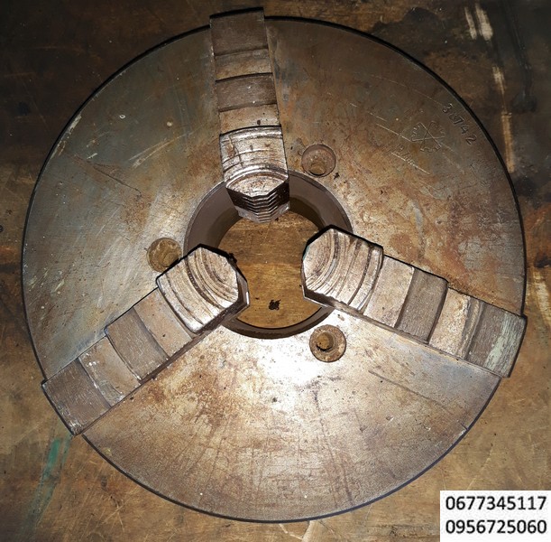 патрон токарный 250мм трехкулачковый , люфтов нет , ключа нет ,советский , станок токарный, станок токарно-винторезный, пиноль задней бабки, запчасти